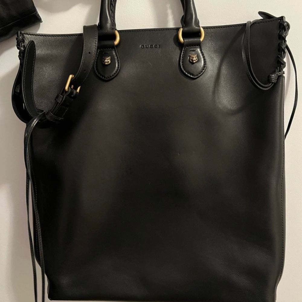 Gucci tiger studded leather tote